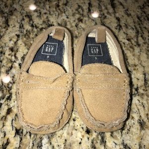 Gap loafers